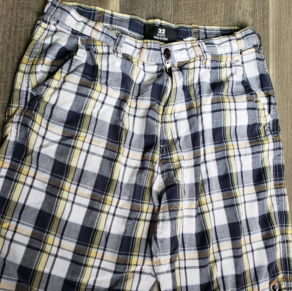 The hundreds Shorts